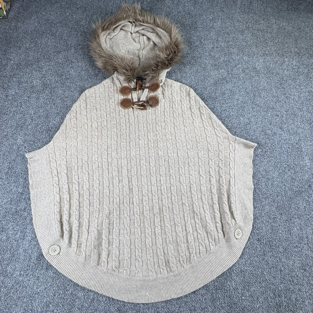Do Everything In Love Hooded Poncho Cape OS Beige Boho Knit Faux Fur Toggle Cozy